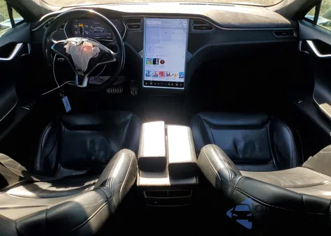 2015 Tesla Model S 85D z USA, uszkodzony, nr VIN 5YJSA1H20FFP71263